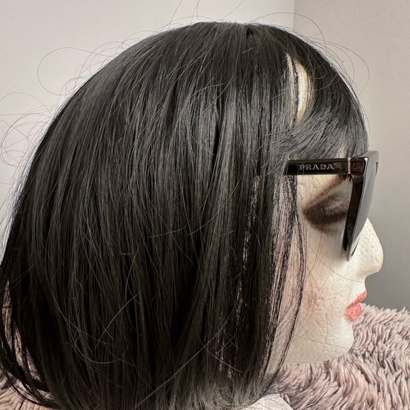 Gorgeous PRADA Sunglasses in EUC - Picture 4 of 10